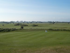 Playing a Links Course