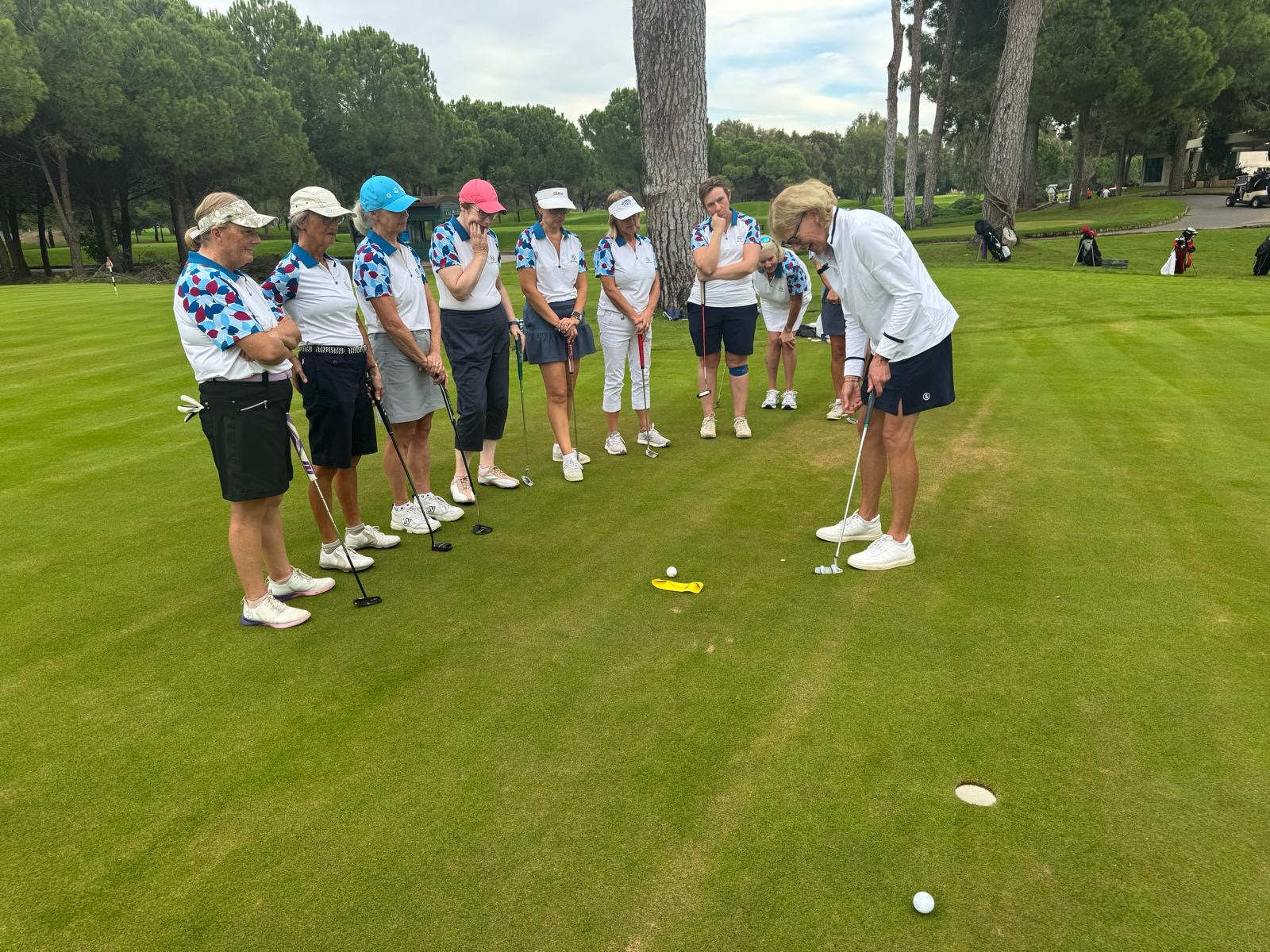 Group Coaching Sarah Bennett Golf